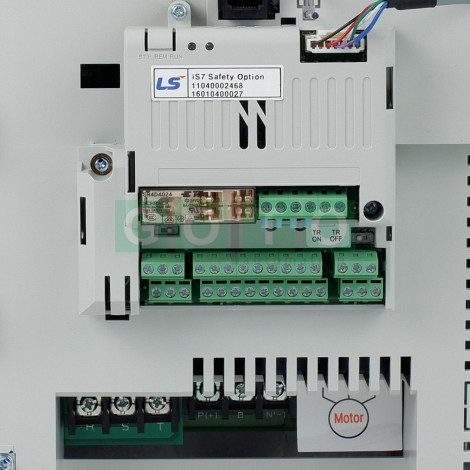 SV0075IS7-4NOFDT (Safety) Frekvenčni pretvornik iS7 7,5/11KW 